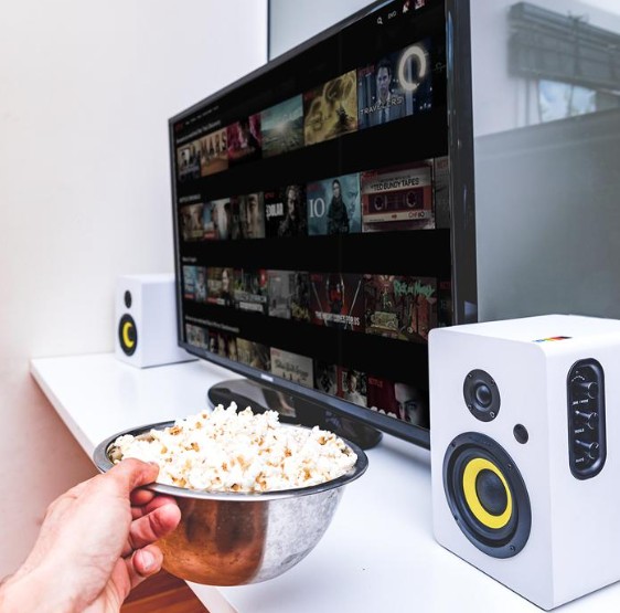 Parlantes Thonet y Vander Vertrag Bluetooth 2.0 46w Weiss Skin HK096-03274 Blanco